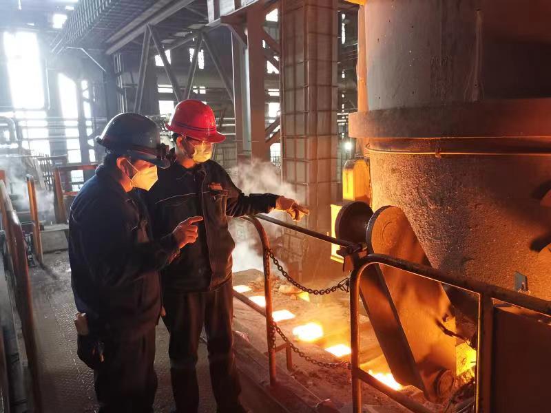 打造煉鋼專業(yè)“芯”科技 成就百年“禹龍”新口碑 打造煉鋼專業(yè)“芯”科技 成就百年“禹龍”新口碑