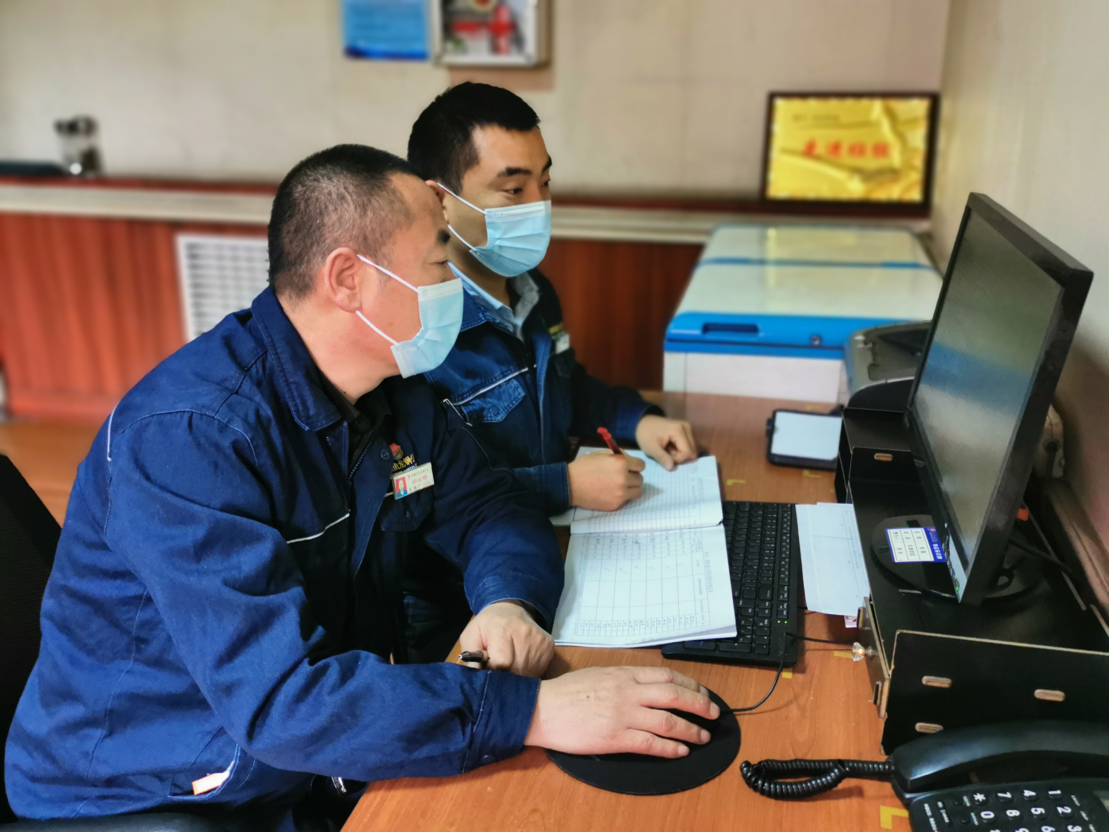 凝聚“三會”思想力量 開啟節能增效軋制新篇章 凝聚“三會”思想力量 開啟節能增效軋制新篇章