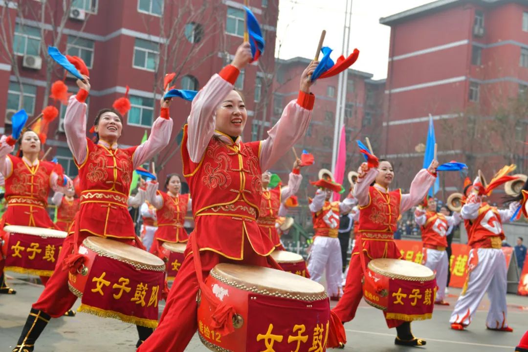 龍鋼公司舉辦2023年一季一賽暨第七屆“鼓舞龍鋼”職工鑼鼓展演活動 龍鋼公司舉辦2023年一季一賽暨第七屆“鼓舞龍鋼”職工鑼鼓展演活動