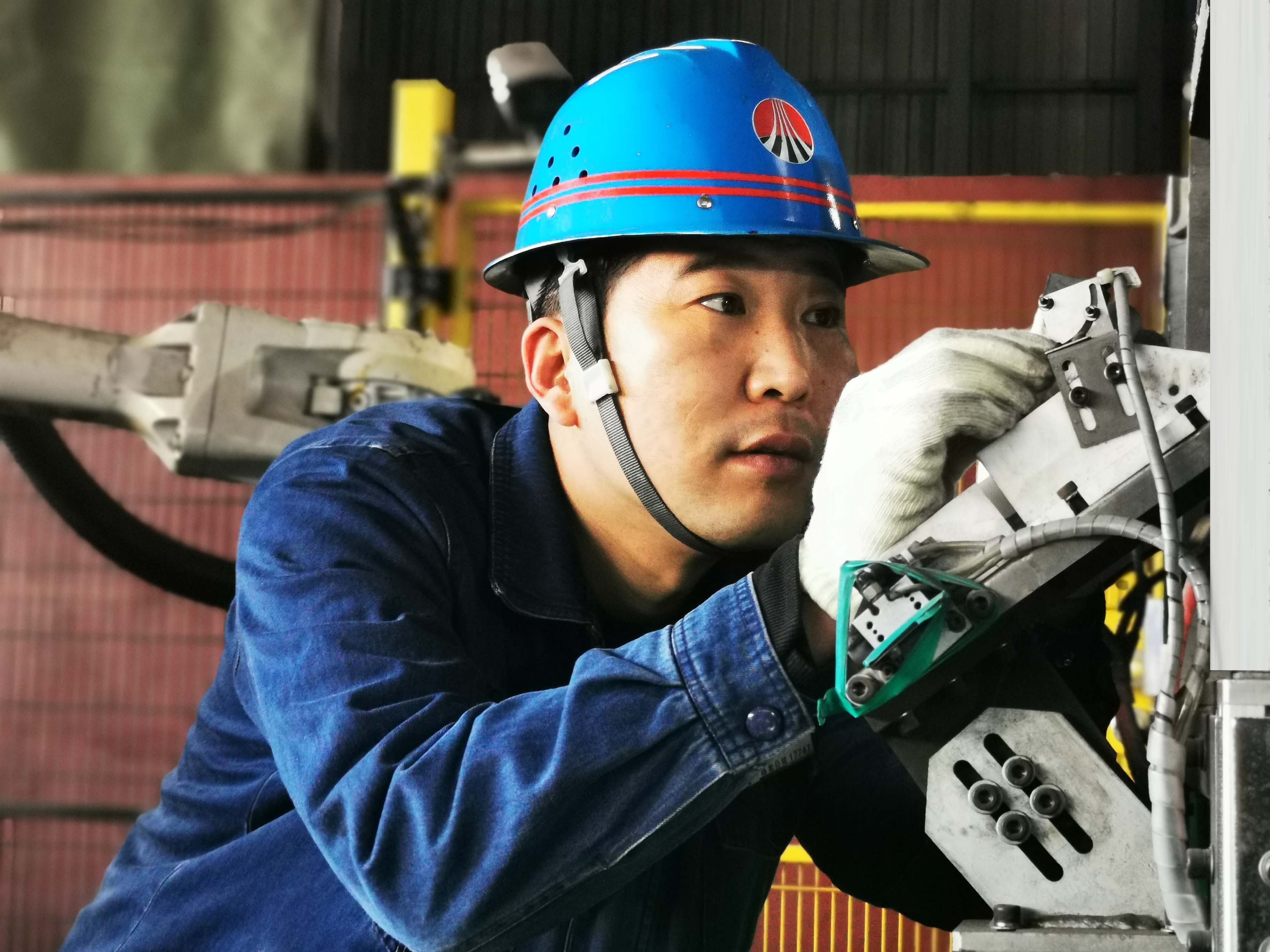 特制“安全套餐” 擰緊復工復產“安全閥” 特制“安全套餐” 擰緊復工復產“安全閥”