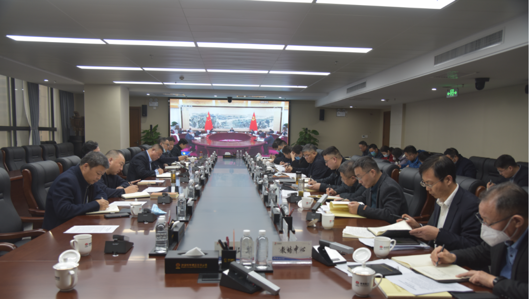 陜鋼集團黨委理論學習中心組召開落實陜煤集團“兩會”、陜鋼集團“三會”精神 確保良好開局”學習研討會 陜鋼集團黨委理論學習中心組召開落實陜煤集團“兩會”、陜鋼集團“三會”精神 確保良好開局”學習研討會