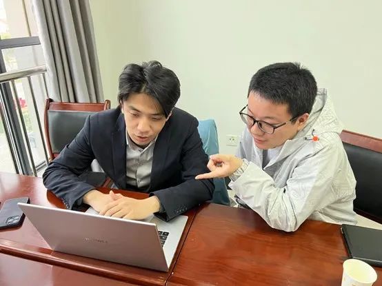 �z���ϵ�y(t��ng)�І��}�����ң������ģ�