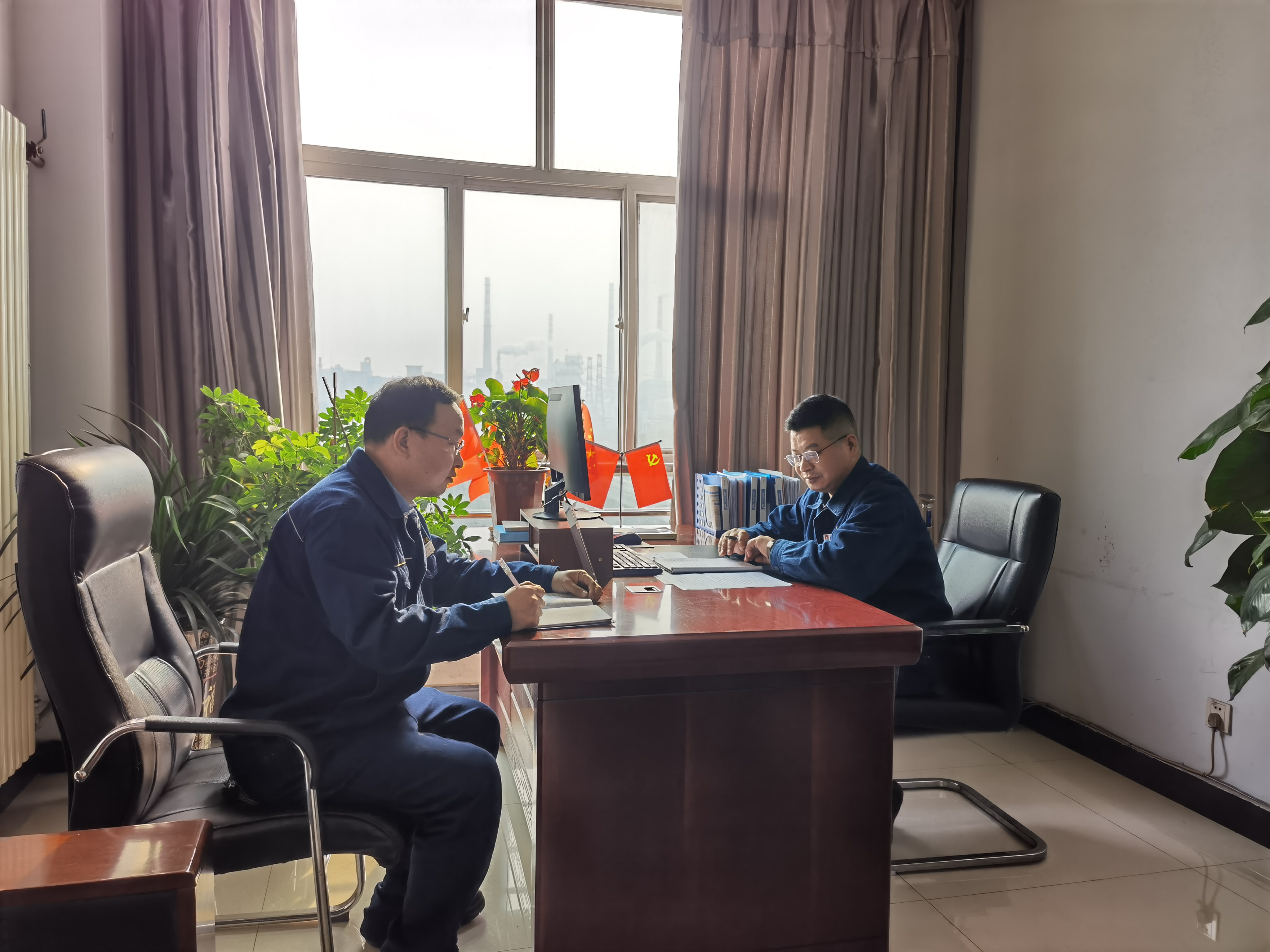 “精耕細(xì)作”助力青工“壯苗增穗” “精耕細(xì)作”助力青工“壯苗增穗”