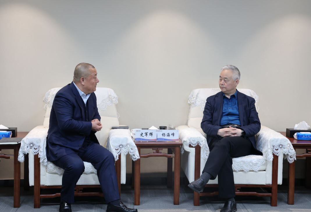 寶雞育才集團黨委書記、董事長史軍輝一行到陜鋼集團座談交流 寶雞育才集團黨委書記、董事長史軍輝一行到陜鋼集團座談交流