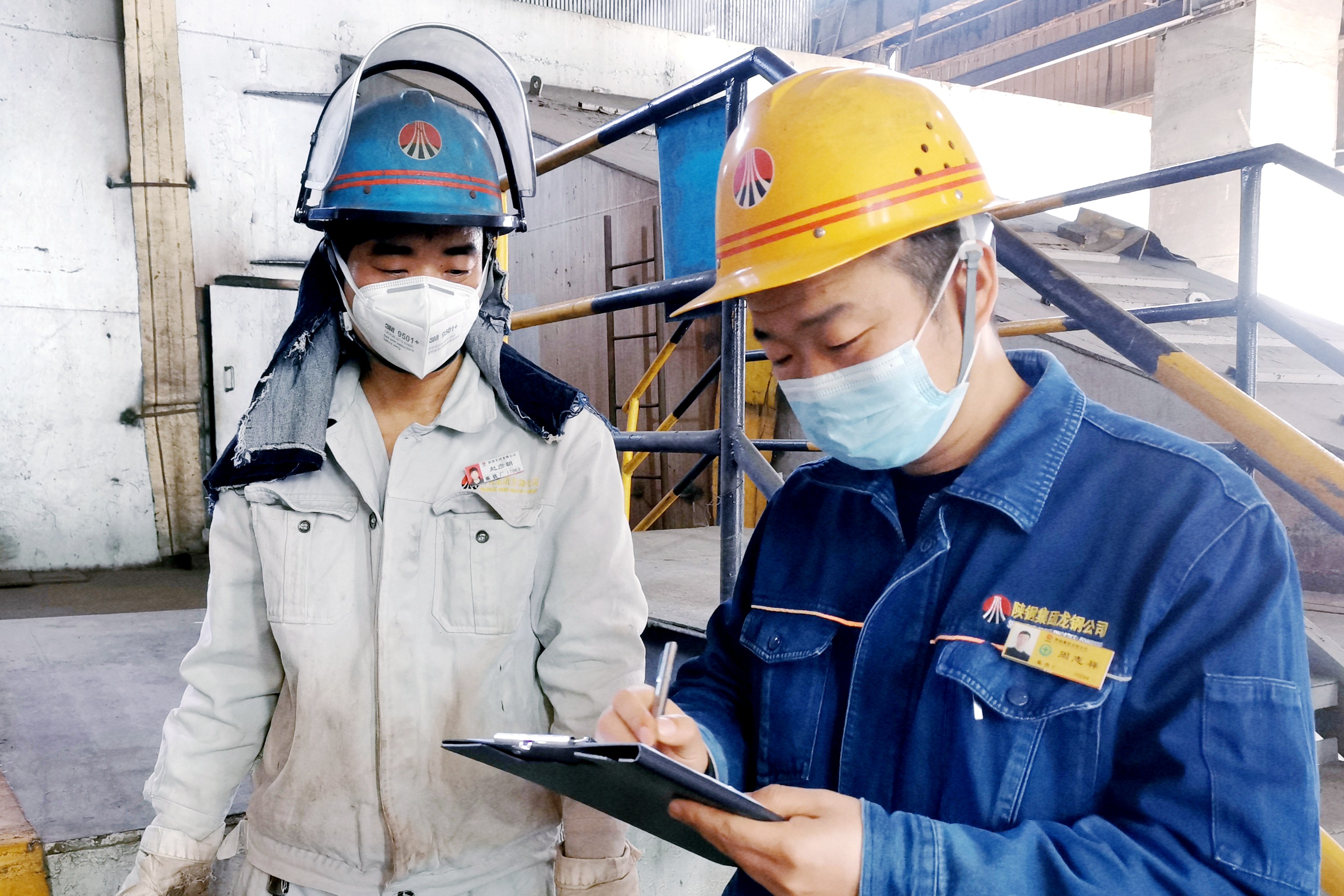 探索創新管理 打造卓越團隊 ——龍鋼公司煉鐵廠“六型”班組創建工作小記 探索創新管理 打造卓越團隊 ——龍鋼公司煉鐵廠“六型”班組創建工作小記