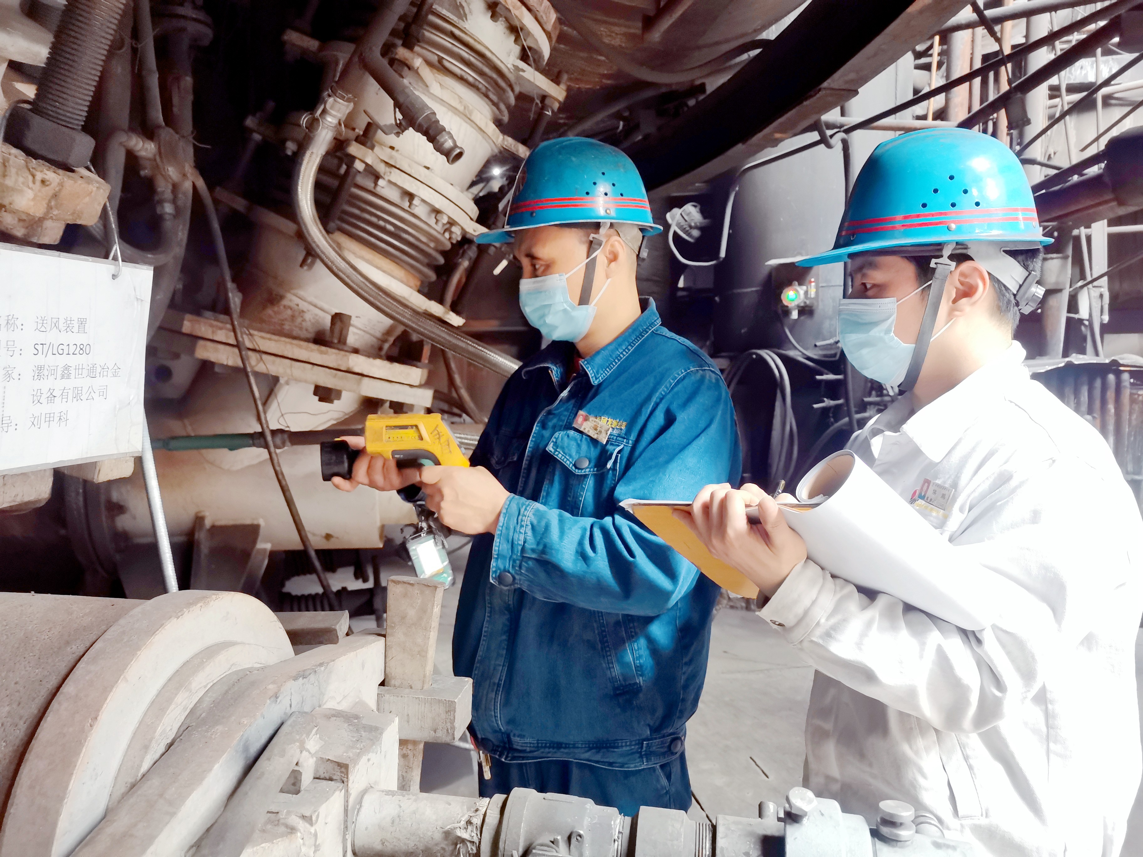 探索創新管理 打造卓越團隊 ——龍鋼公司煉鐵廠“六型”班組創建工作小記 探索創新管理 打造卓越團隊 ——龍鋼公司煉鐵廠“六型”班組創建工作小記