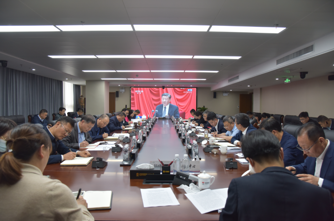 陜鋼集團(tuán)召開學(xué)習(xí)貫徹習(xí)近平新時(shí)代中國特色社會主義思想主題教育黨委理論學(xué)習(xí)中心組學(xué)習(xí)會議 陜鋼集團(tuán)召開學(xué)習(xí)貫徹習(xí)近平新時(shí)代中國特色社會主義思想主題教育黨委理論學(xué)習(xí)中心組學(xué)習(xí)會議