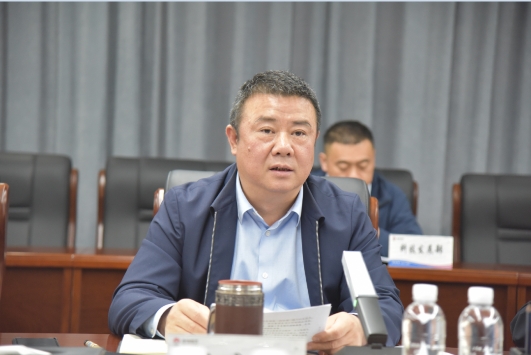 陜鋼集團(tuán)召開學(xué)習(xí)貫徹習(xí)近平新時(shí)代中國特色社會主義思想主題教育黨委理論學(xué)習(xí)中心組學(xué)習(xí)會議 陜鋼集團(tuán)召開學(xué)習(xí)貫徹習(xí)近平新時(shí)代中國特色社會主義思想主題教育黨委理論學(xué)習(xí)中心組學(xué)習(xí)會議