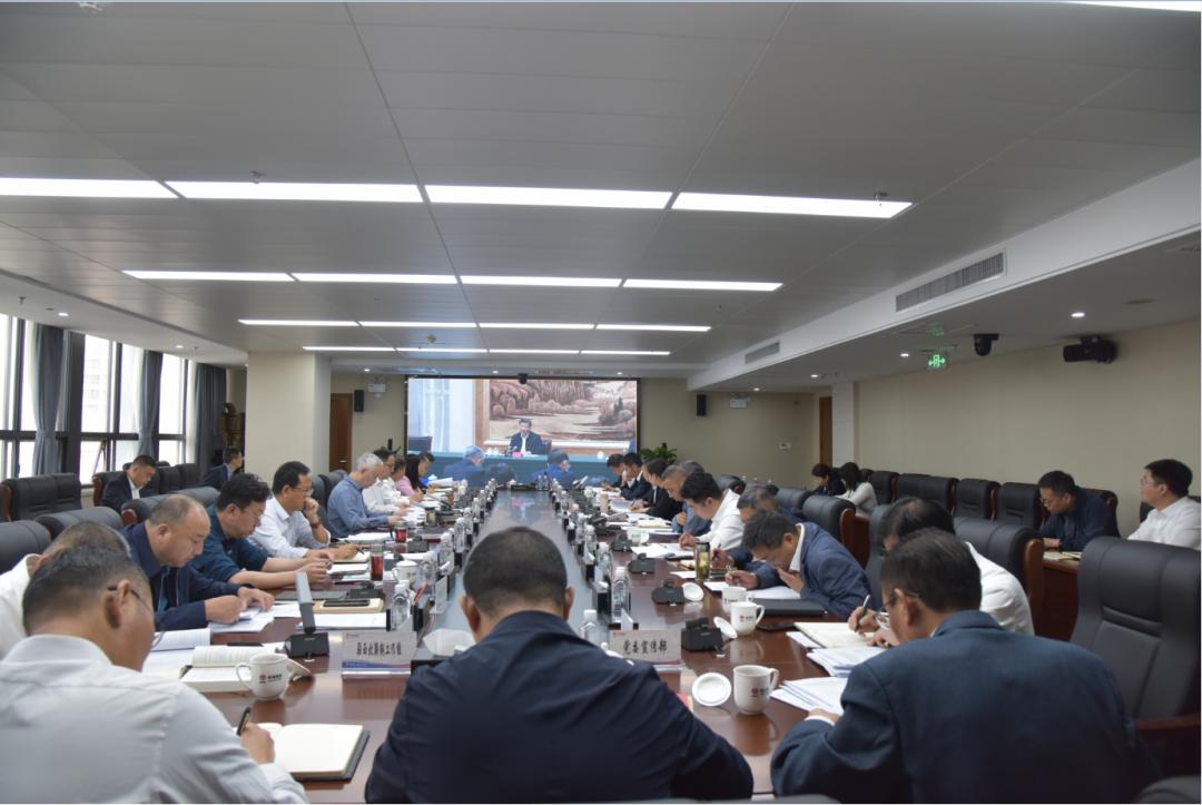 陜鋼集團(tuán)召開(kāi)學(xué)習(xí)貫徹習(xí)近平新時(shí)代中國(guó)特色社會(huì)主義思想主題教育黨委理論學(xué)習(xí)中心組研討會(huì)議 陜鋼集團(tuán)召開(kāi)學(xué)習(xí)貫徹習(xí)近平新時(shí)代中國(guó)特色社會(huì)主義思想主題教育黨委理論學(xué)習(xí)中心組研討會(huì)議