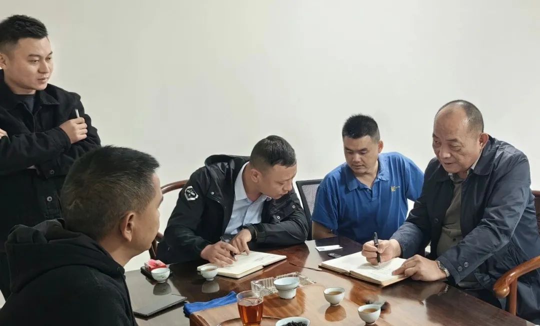 創(chuàng)新研究院黨委扎實推進主題教育 用行動描繪“發(fā)展之路” 創(chuàng)新研究院黨委扎實推進主題教育 用行動描繪“發(fā)展之路”