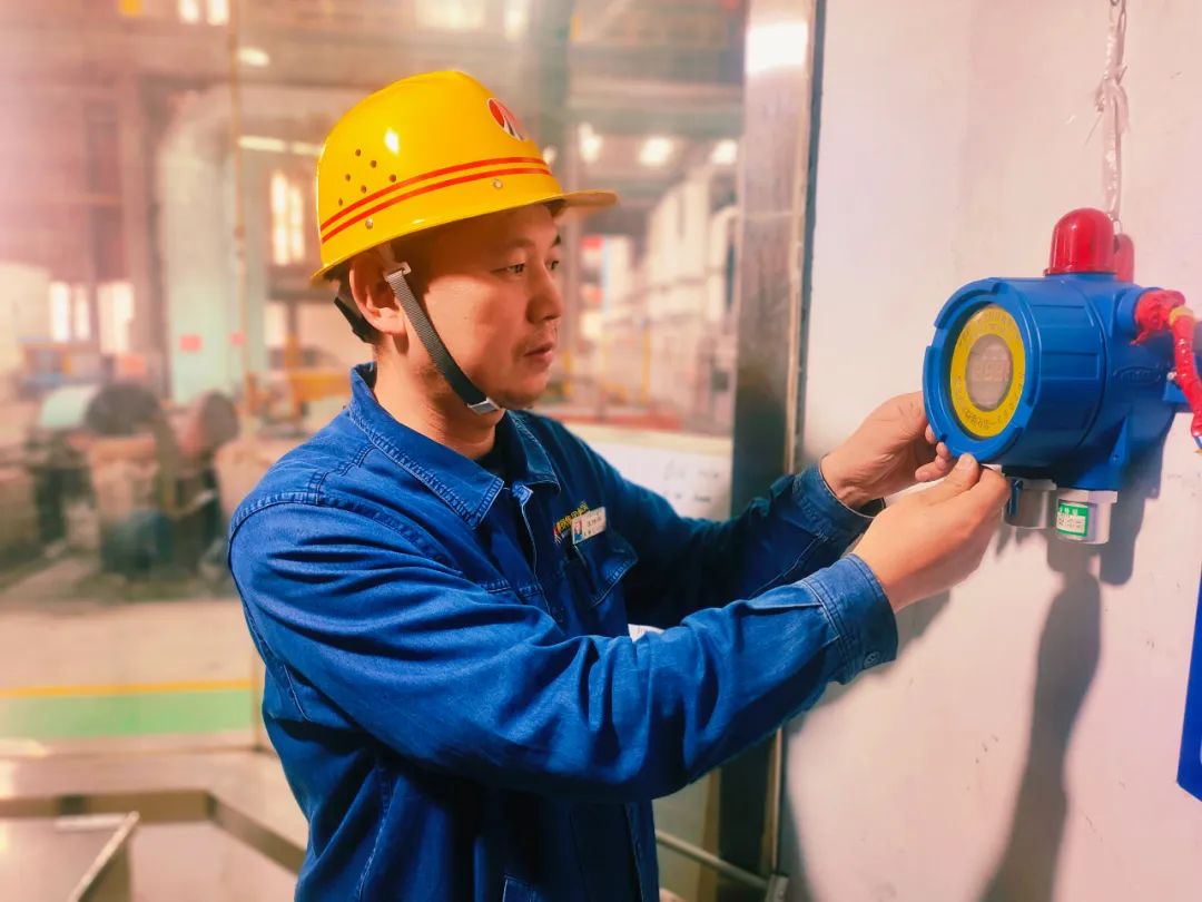 用黨的創新理論 指導實踐 跑出高質量發展“加速度” 用黨的創新理論 指導實踐 跑出高質量發展“加速度”