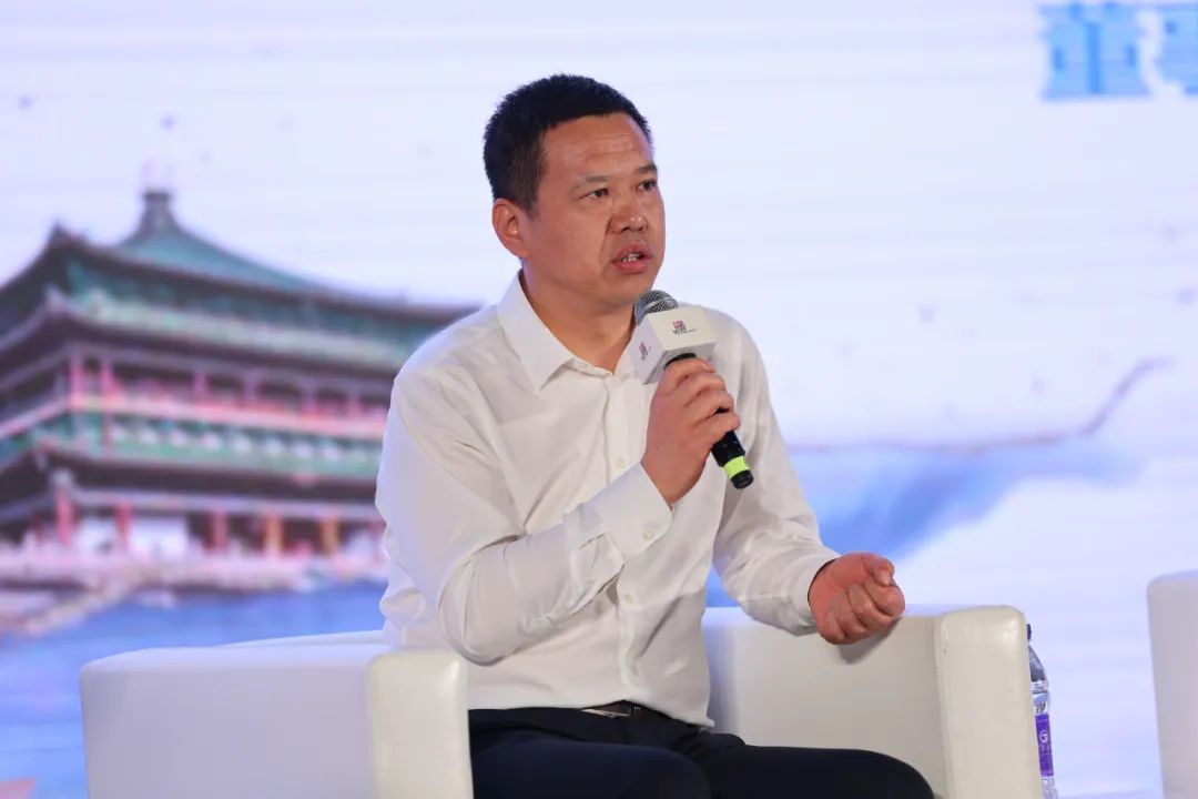 陜鋼集團為西安區(qū)域12家重點品牌經(jīng)銷商授牌 陜鋼集團為西安區(qū)域12家重點品牌經(jīng)銷商授牌