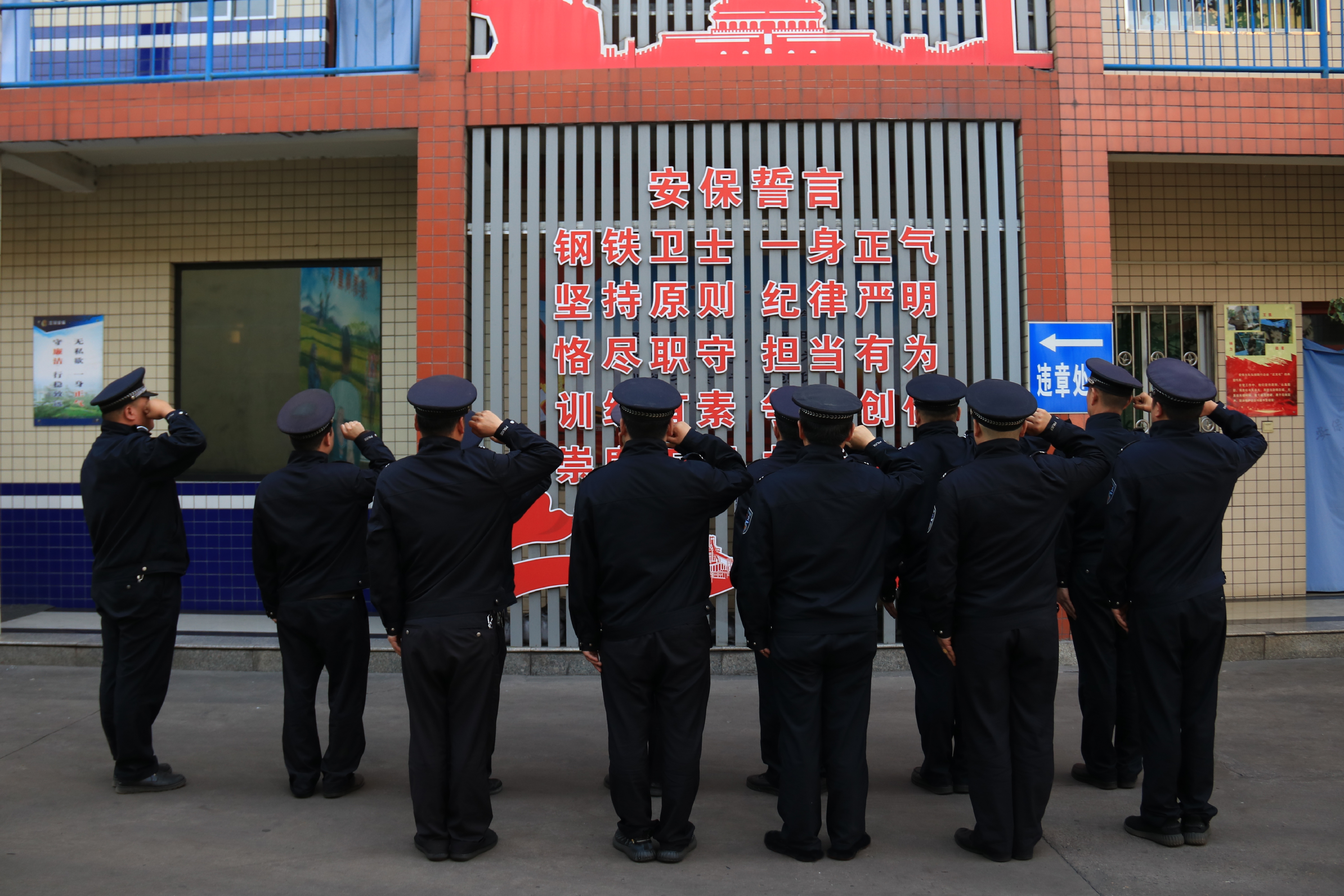 ��(d��ng)�����M�����F܊