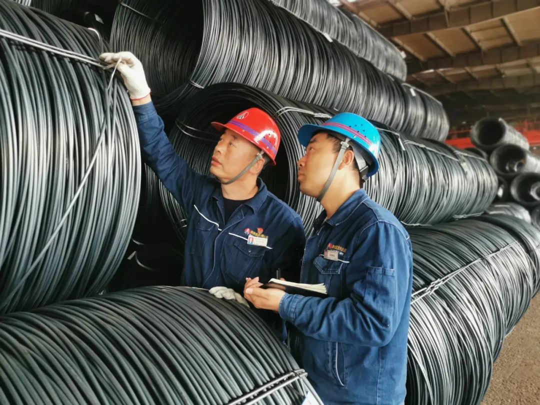 深學(xué)細(xì)悟強(qiáng)黨性 篤行實(shí)干建新功 ——龍鋼公司黨委高標(biāo)準(zhǔn)推進(jìn)主題教育 深學(xué)細(xì)悟強(qiáng)黨性 篤行實(shí)干建新功 ——龍鋼公司黨委高標(biāo)準(zhǔn)推進(jìn)主題教育