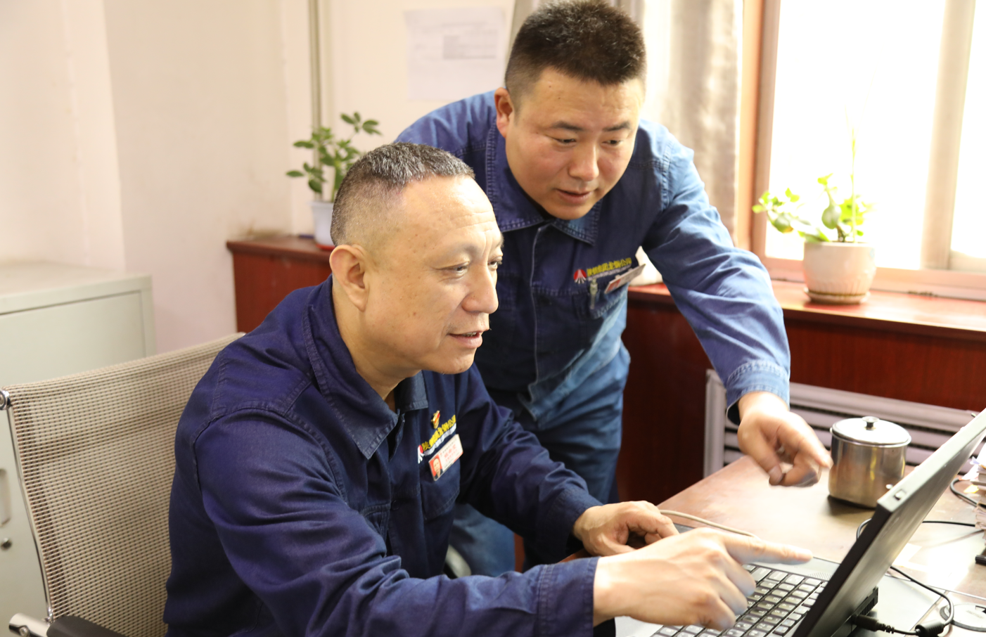 以“希望”之名播種希望 ——記陜鋼集團(tuán)2021-2022年度勞動(dòng)模范姚希望 以“希望”之名播種希望 ——記陜鋼集團(tuán)2021-2022年度勞動(dòng)模范姚希望