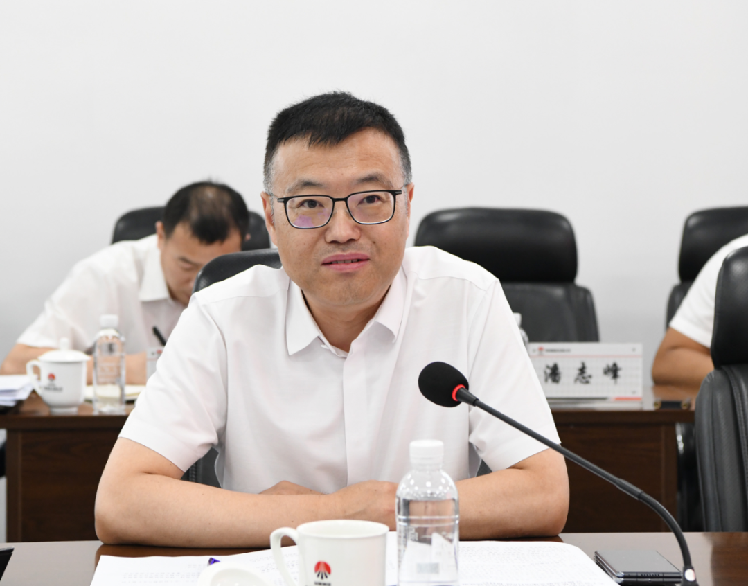 陜煤集團戰略規劃部到龍鋼公司開展主題教育工作專題調研 陜煤集團戰略規劃部到龍鋼公司開展主題教育工作專題調研