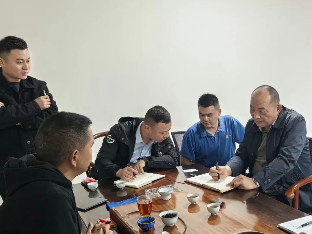 �ӿ��{(di��o)���о��ɹ��D(zhu��n)�� ������I(y��)�a(ch��n)Ʒ���|(zh��)���l(f��)չ