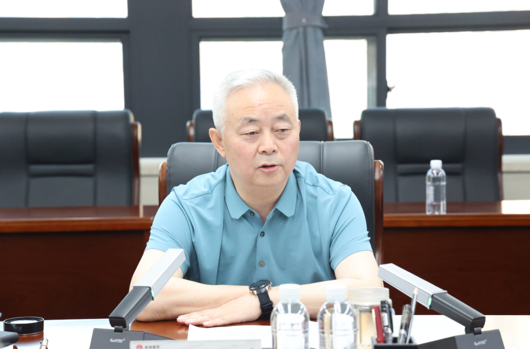 陜鋼集團召開陜西省第五屆“絲綢之路青年學者論壇”陜鋼集團分論壇總結表彰會 陜鋼集團召開陜西省第五屆“絲綢之路青年學者論壇”陜鋼集團分論壇總結表彰會