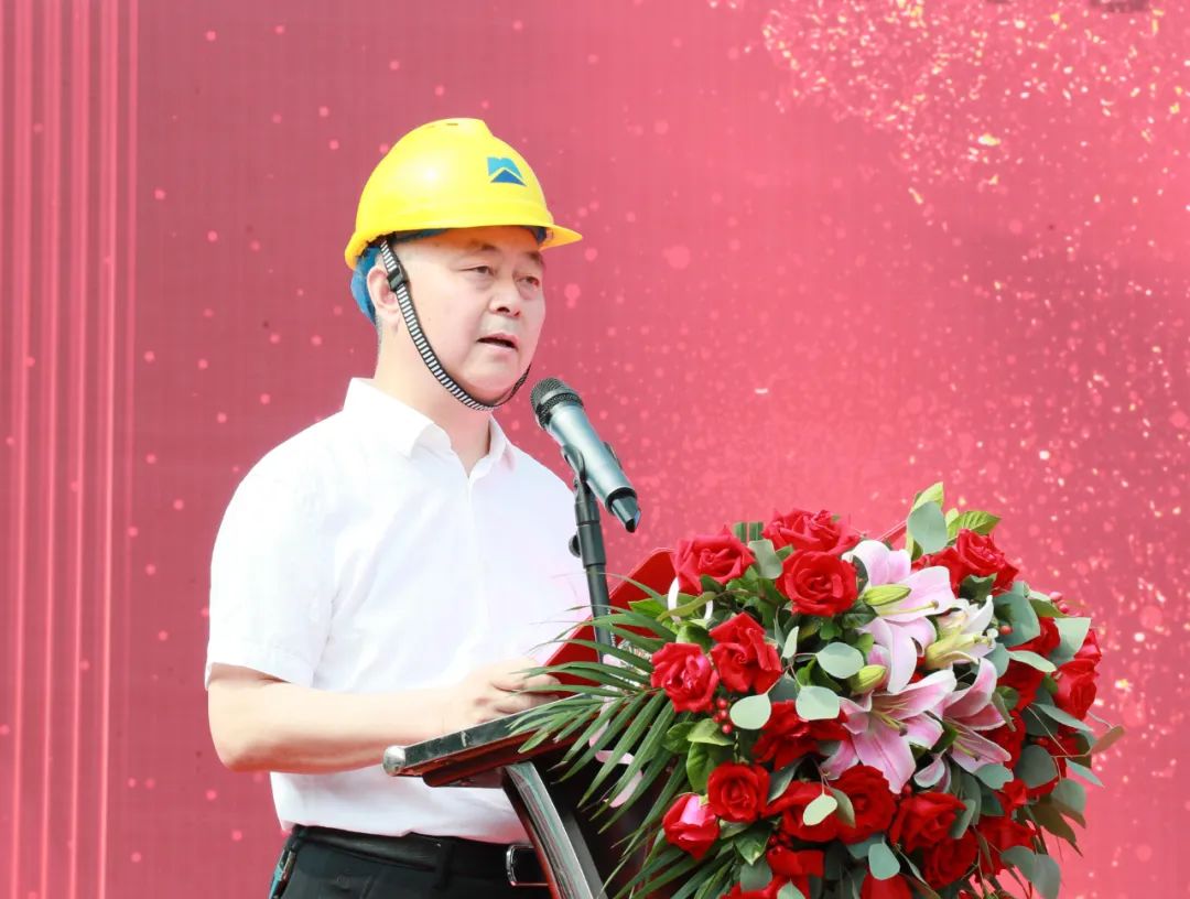 陜鋼集團(tuán)漢鋼公司3500中厚板軋機(jī)項(xiàng)目牌坊發(fā)運(yùn)儀式在德陽(yáng)舉行 陜鋼集團(tuán)漢鋼公司3500中厚板軋機(jī)項(xiàng)目牌坊發(fā)運(yùn)儀式在德陽(yáng)舉行