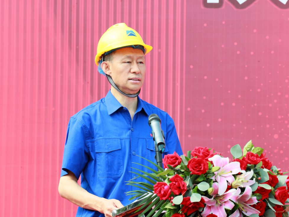 陜鋼集團(tuán)漢鋼公司3500中厚板軋機(jī)項(xiàng)目牌坊發(fā)運(yùn)儀式在德陽(yáng)舉行 陜鋼集團(tuán)漢鋼公司3500中厚板軋機(jī)項(xiàng)目牌坊發(fā)運(yùn)儀式在德陽(yáng)舉行