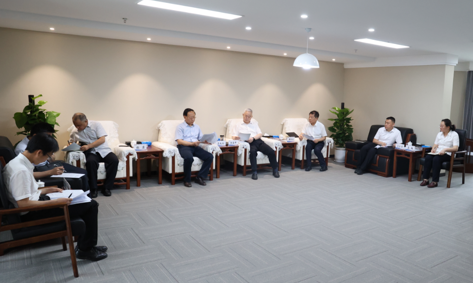 陜西省政協副主席范九倫來陜鋼集團進行調研 陜西省政協副主席范九倫來陜鋼集團進行調研