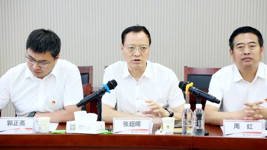 陜鋼集團與陜西建材科技公司簽署戰略合作協議 陜鋼集團與陜西建材科技公司簽署戰略合作協議