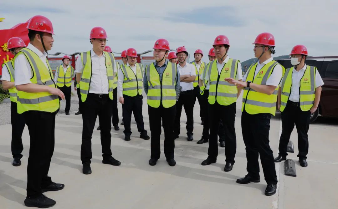 陜鋼集團與陜西建材科技公司簽署戰略合作協議 陜鋼集團與陜西建材科技公司簽署戰略合作協議