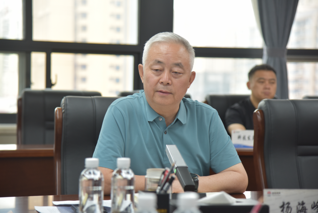 陜鋼集團召開學習貫徹習近平新時代中國特色社會主義思想主題教育黨委理論學習中心組學習研討會議 陜鋼集團召開學習貫徹習近平新時代中國特色社會主義思想主題教育黨委理論學習中心組學習研討會議