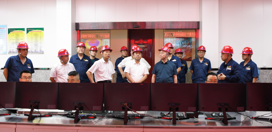 省國資委黨委委員、副主任汪亮到陜鋼集團龍鋼公司進行安全生產生態環保法治建設專項督導調研 省國資委黨委委員、副主任汪亮到陜鋼集團龍鋼公司進行安全生產生態環保法治建設專項督導調研