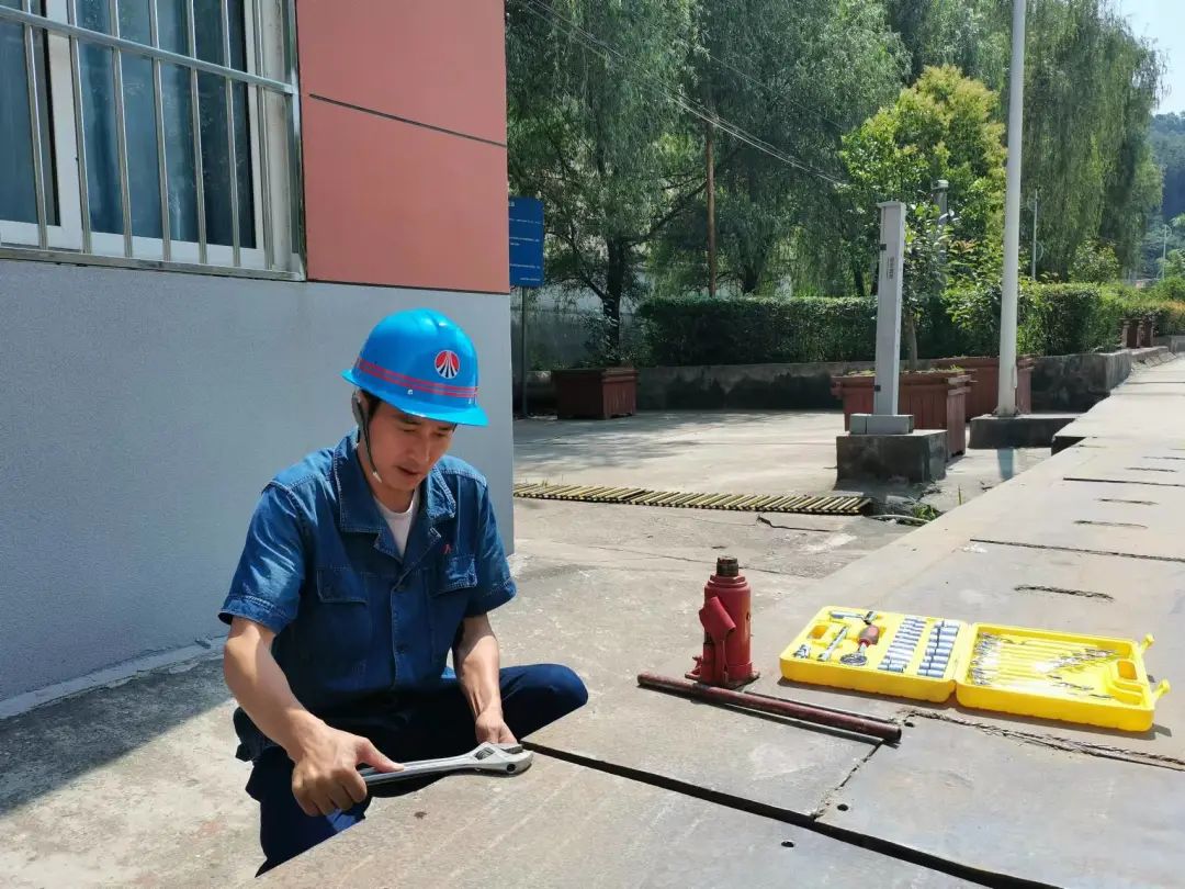 堅決守牢安全生產工作底線 堅決守牢安全生產工作底線