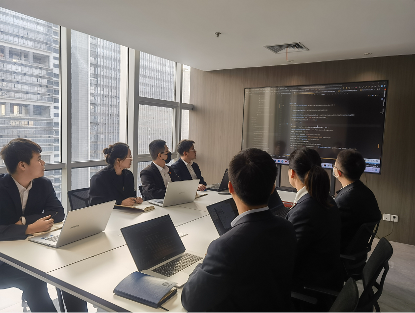 凝聚青年奮進力量 奏響青春時代強音 凝聚青年奮進力量 奏響青春時代強音