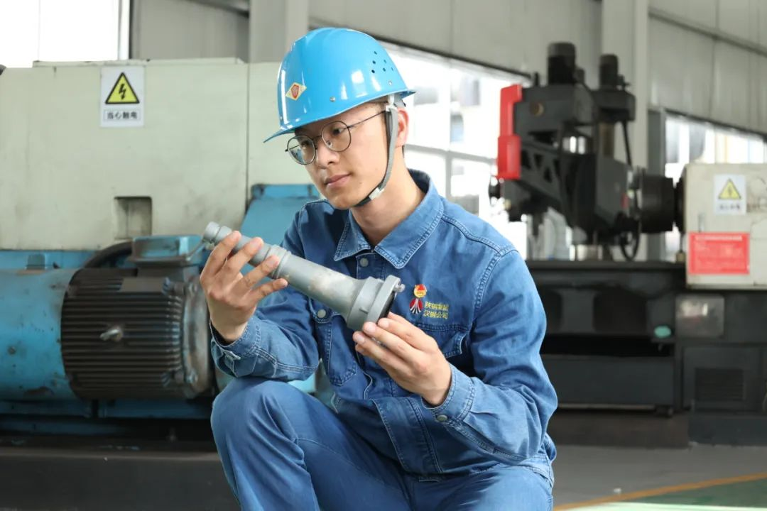 以“學(xué)”之深保證“干”出實(shí)效 以“學(xué)”之深保證“干”出實(shí)效