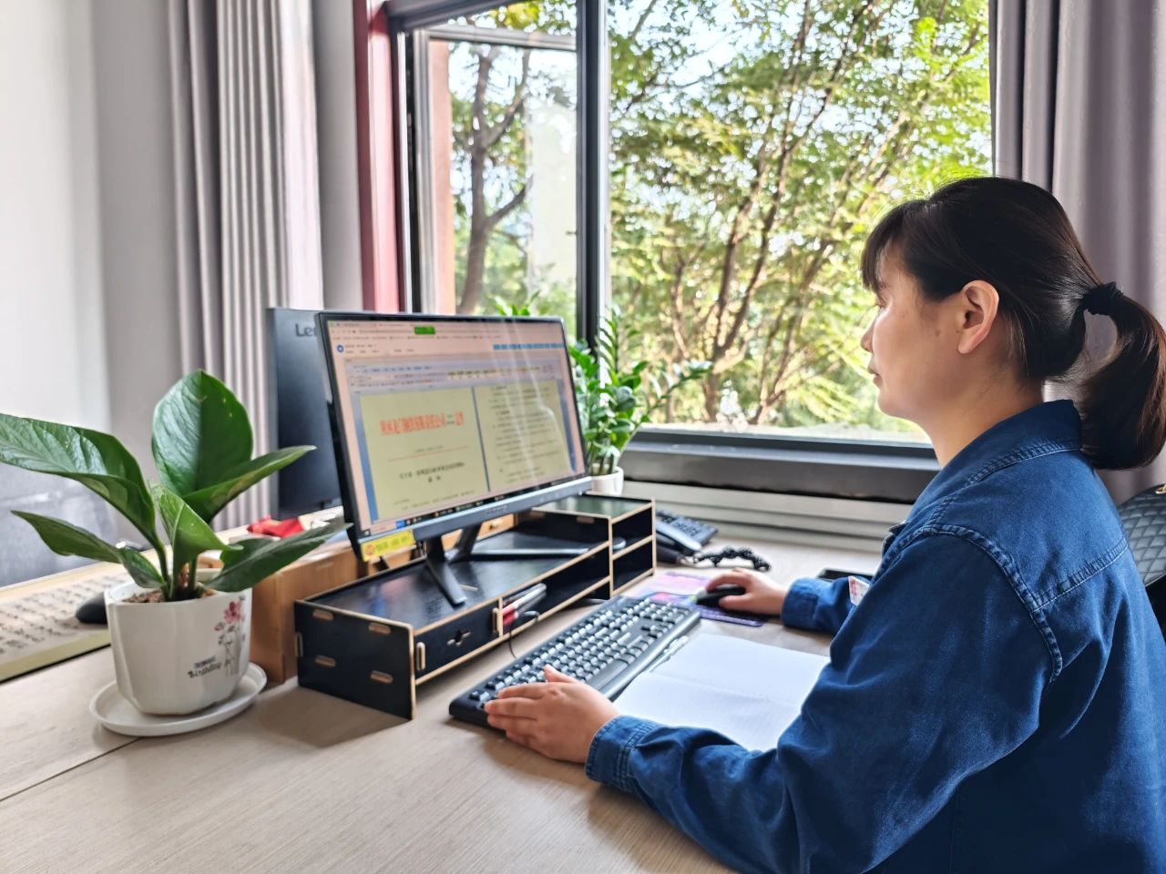 抓實(shí)三大舉措 為基層減負(fù)增效 抓實(shí)三大舉措 為基層減負(fù)增效