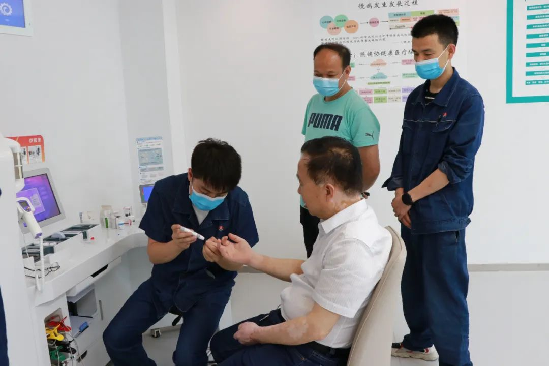 大西溝礦業(yè)公司:讓職工“健康小屋”成為“健康管家” 大西溝礦業(yè)公司:讓職工“健康小屋”成為“健康管家”