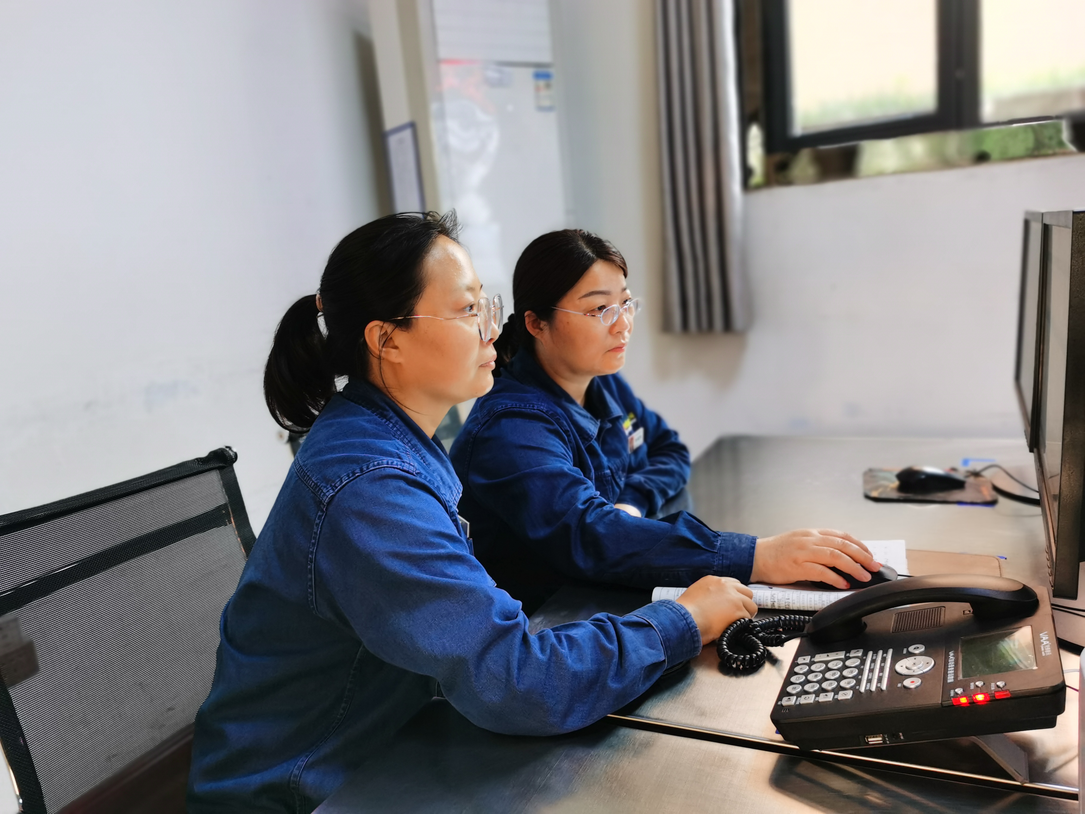 塑造滿意服務品牌形象 傳承“夢桃精神” ——記陜西省“夢桃式班組”龍鋼公司檢驗計量中心檢斤班 塑造滿意服務品牌形象 傳承“夢桃精神” ——記陜西省“夢桃式班組”龍鋼公司檢驗計量中心檢斤班