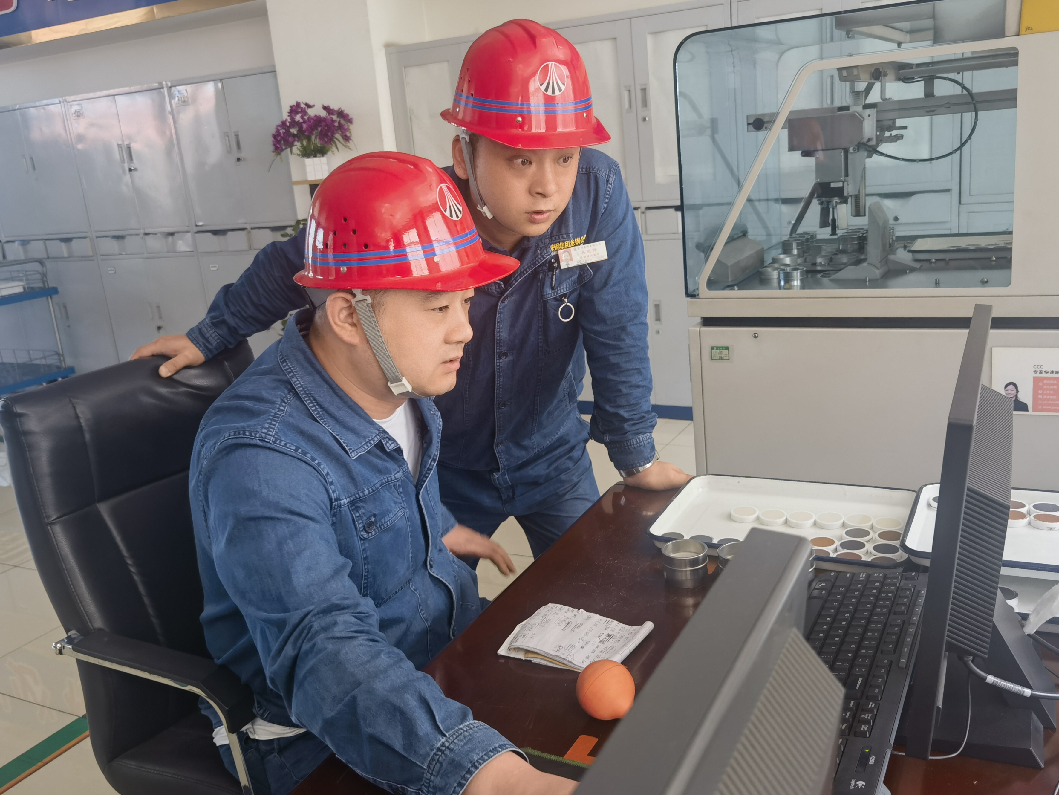 以實干篤行打開降本增效新局面 以實干篤行打開降本增效新局面