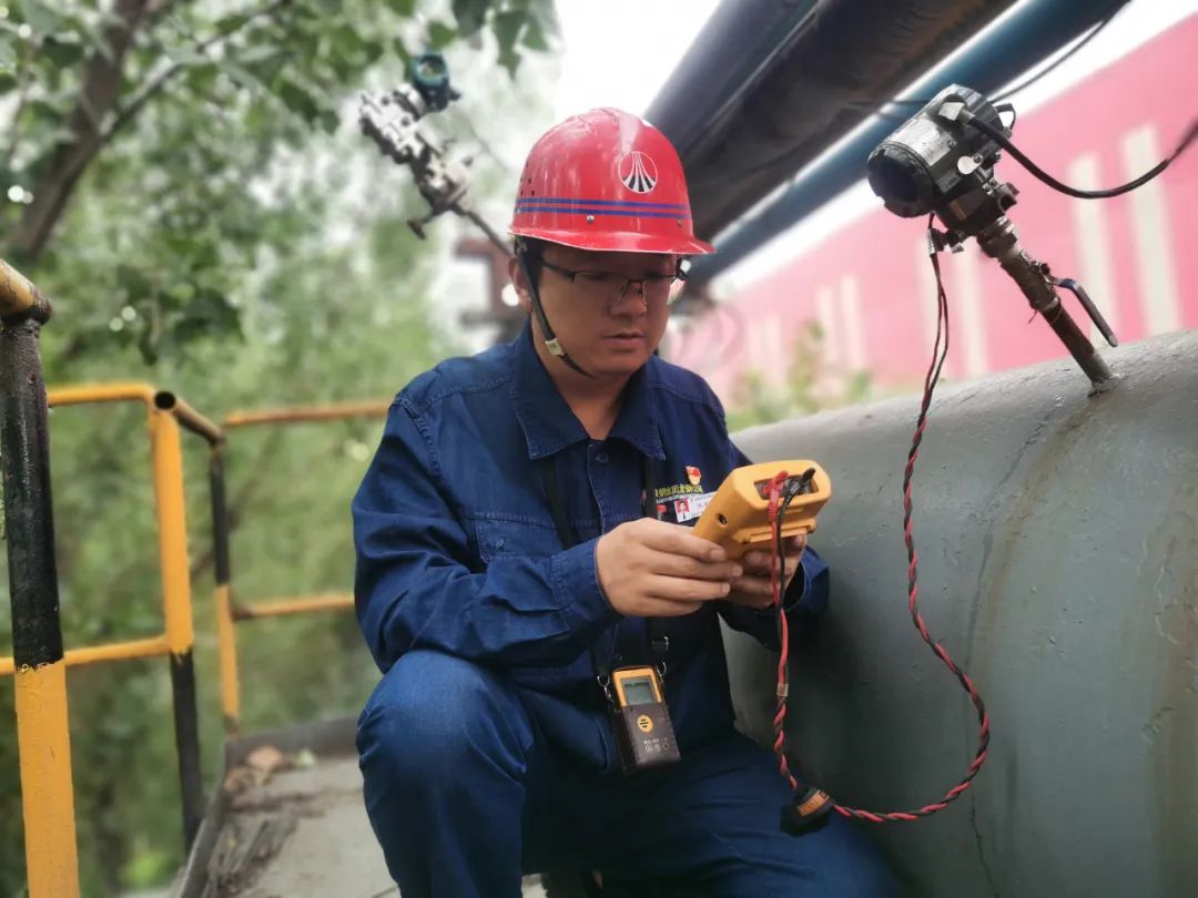 科技創新之光照亮鋼城之“星” 科技創新之光照亮鋼城之“星”