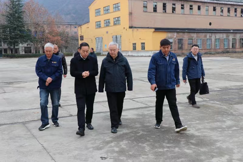 楊海峰到龍鋼集團華冶公司調(diào)研 楊海峰到龍鋼集團華冶公司調(diào)研