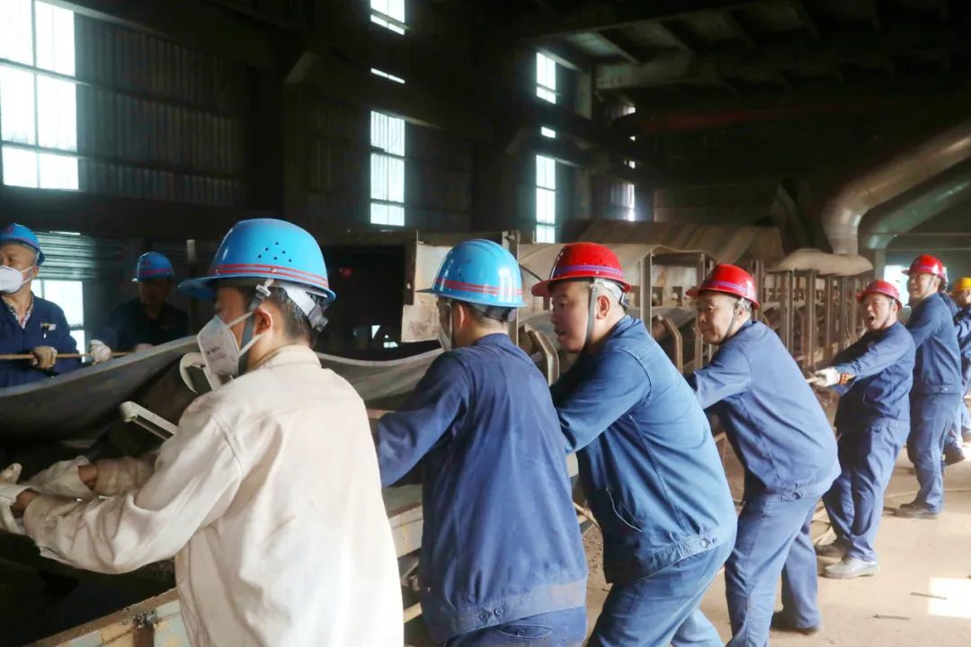 վλ��ֱ�����(y��ng) �x����I(y��)�ٰl(f��)չ