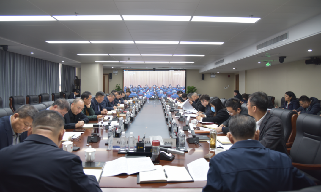 陜鋼集團黨委理論學習中心組學習中央經濟工作會議精神、陜西省委十四屆五次全會暨省委經濟工作會議精神 陜鋼集團黨委理論學習中心組學習中央經濟工作會議精神、陜西省委十四屆五次全會暨省委經濟工作會議精神