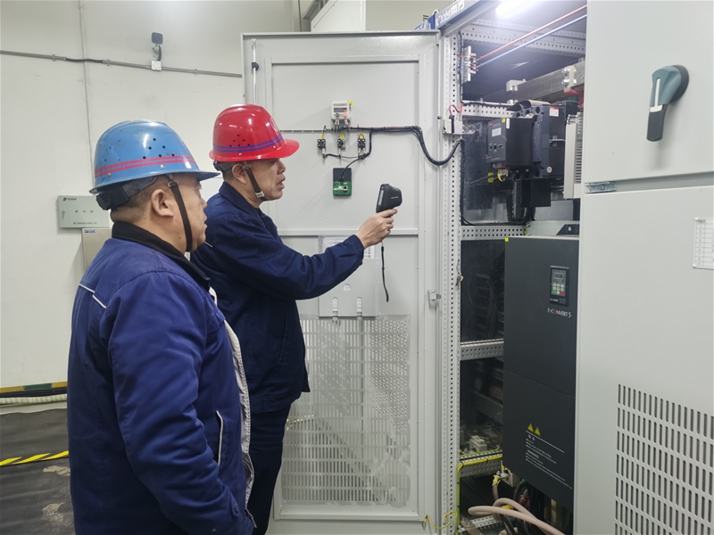 深推戰(zhàn)略解碼 堅決打贏生存硬仗 深推戰(zhàn)略解碼 堅決打贏生存硬仗