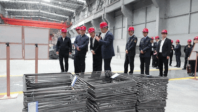 拒絕假冒偽劣產(chǎn)品,陜鋼與您攜手同行——陜鋼集團“3.15”打假維權(quán)暨品牌宣傳活動正式啟動 拒絕假冒偽劣產(chǎn)品,陜鋼與您攜手同行——陜鋼集團“3.15”打假維權(quán)暨品牌宣傳活動正式啟動