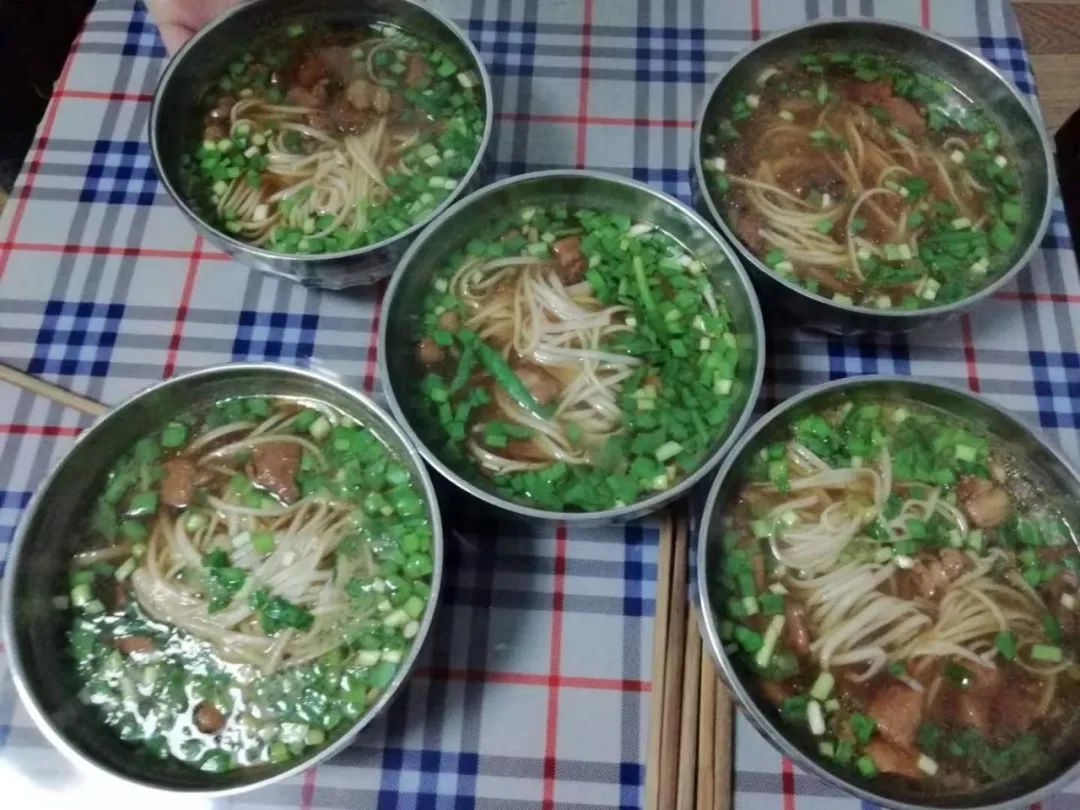 家鄉(xiāng)味道之澆湯面 家鄉(xiāng)味道之澆湯面