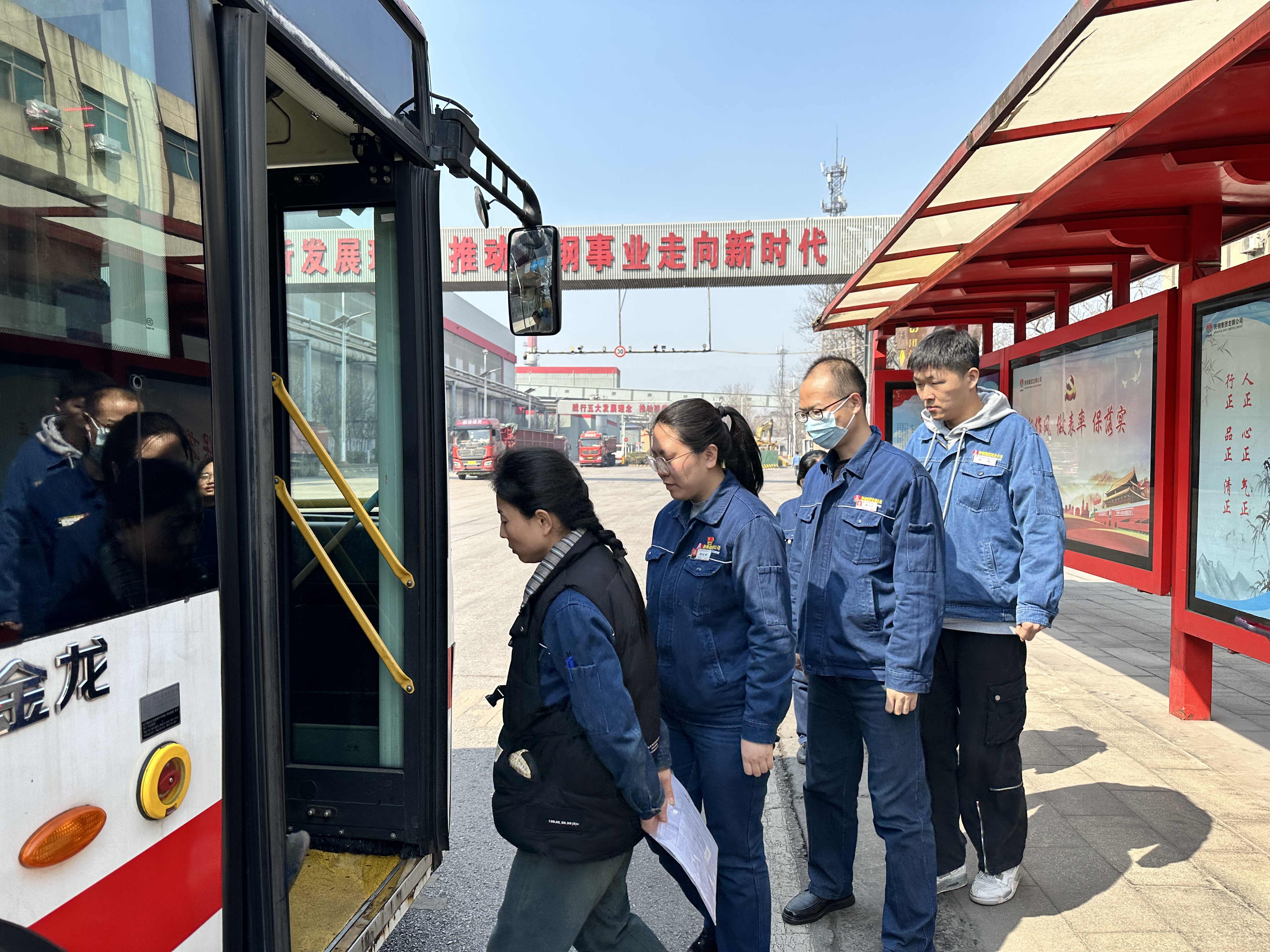 ׌֮L(fng)(rn)䓳 䓹˾_(ki)չ(zhng) (zhng)(chung)䓳ǡ(dng)