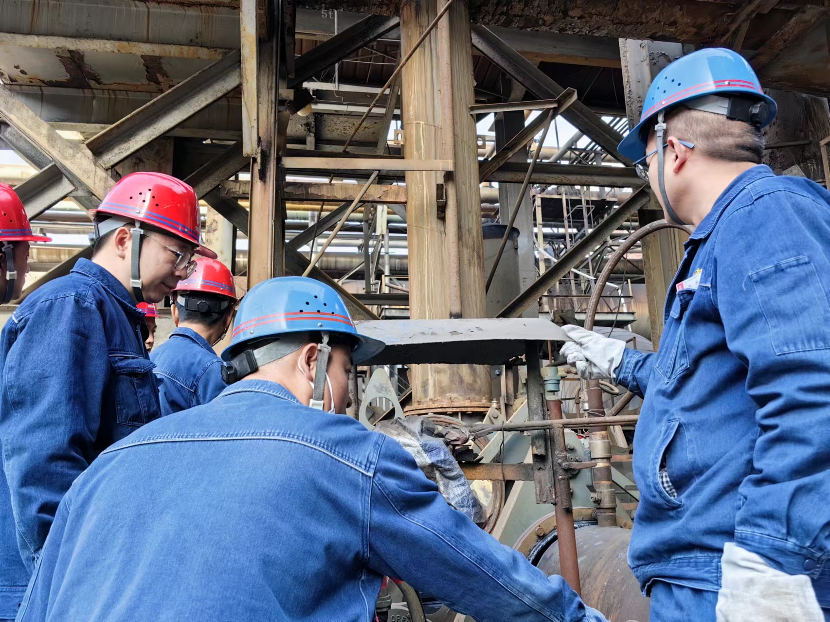 龍鋼公司節能降本有“妙招” 龍鋼公司節能降本有“妙招”