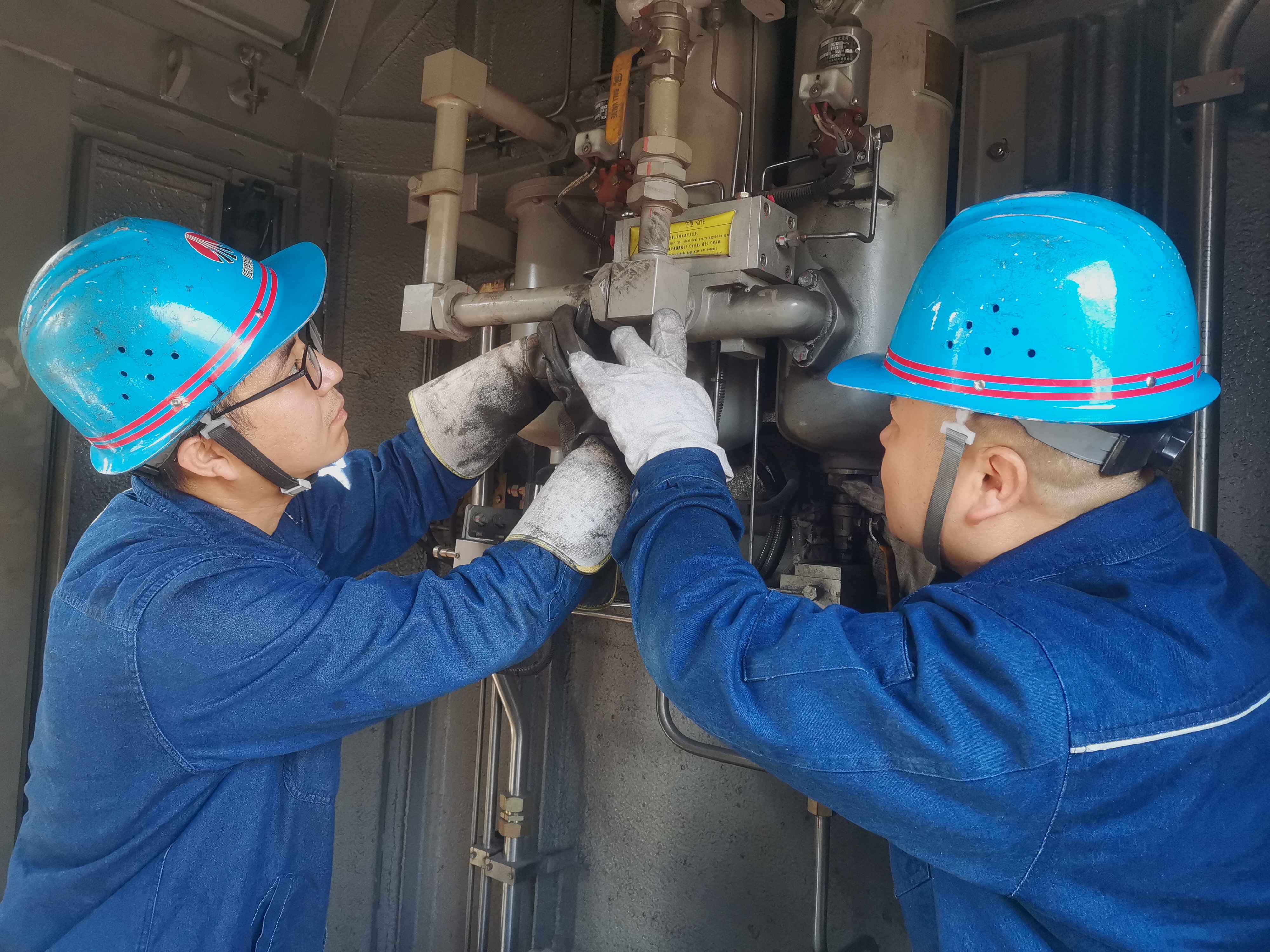 青春路上,他們都是“追風者” 青春路上,他們都是“追風者”