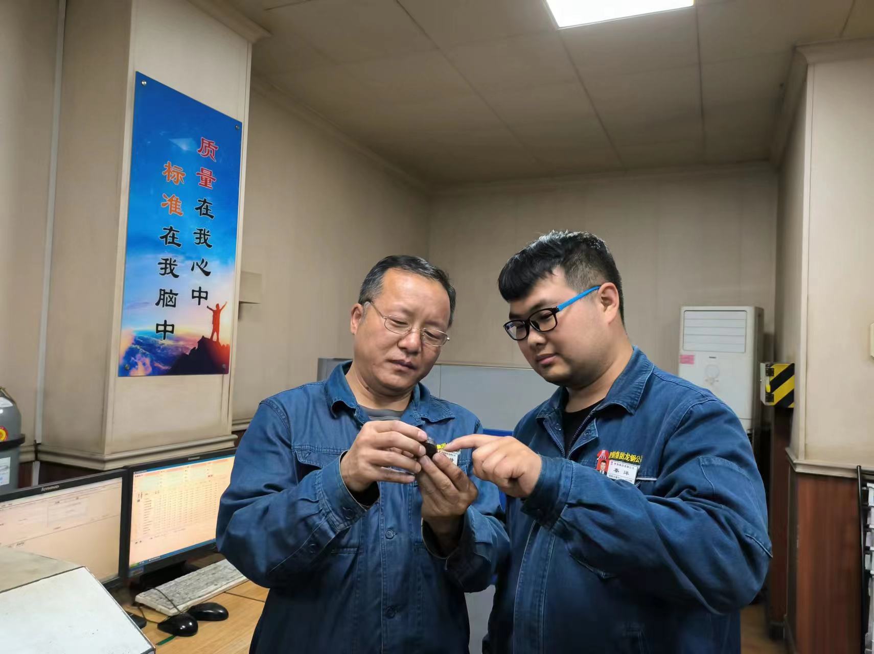 厚植成長沃土 讓青年人才拔節生長 厚植成長沃土 讓青年人才拔節生長