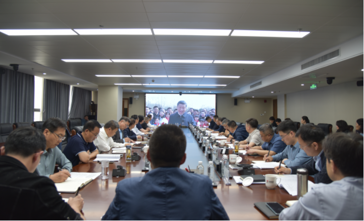 陜鋼集團召開黨委理論學習中心組(擴大)學習會議 陜鋼集團召開黨委理論學習中心組(擴大)學習會議