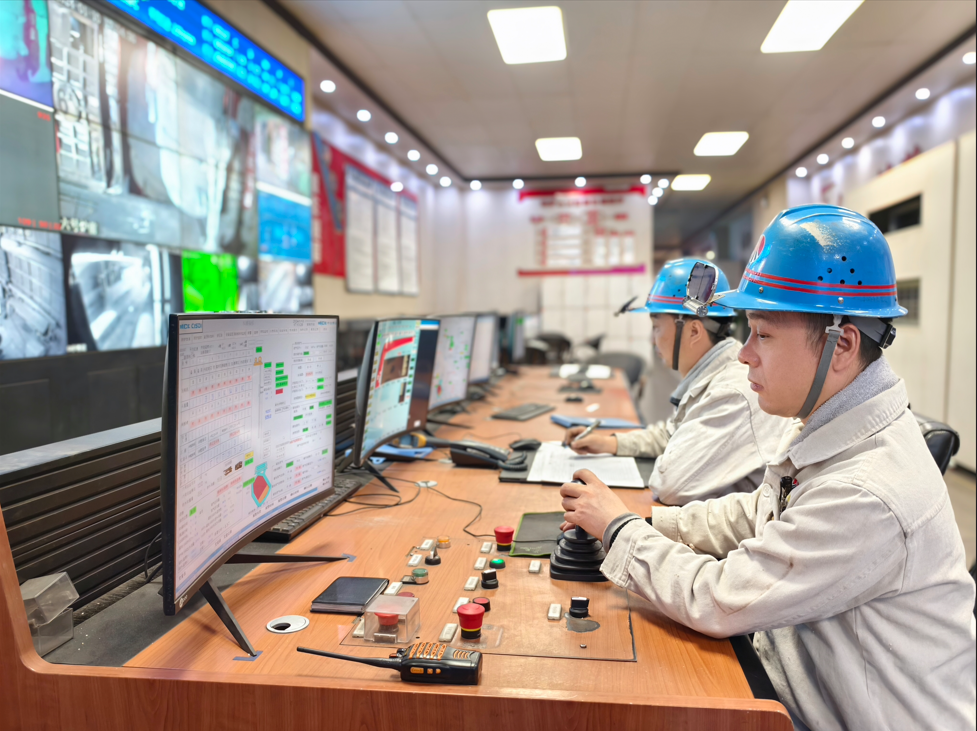 錨定目標不松勁 壓茬攻堅顯擔當 錨定目標不松勁 壓茬攻堅顯擔當