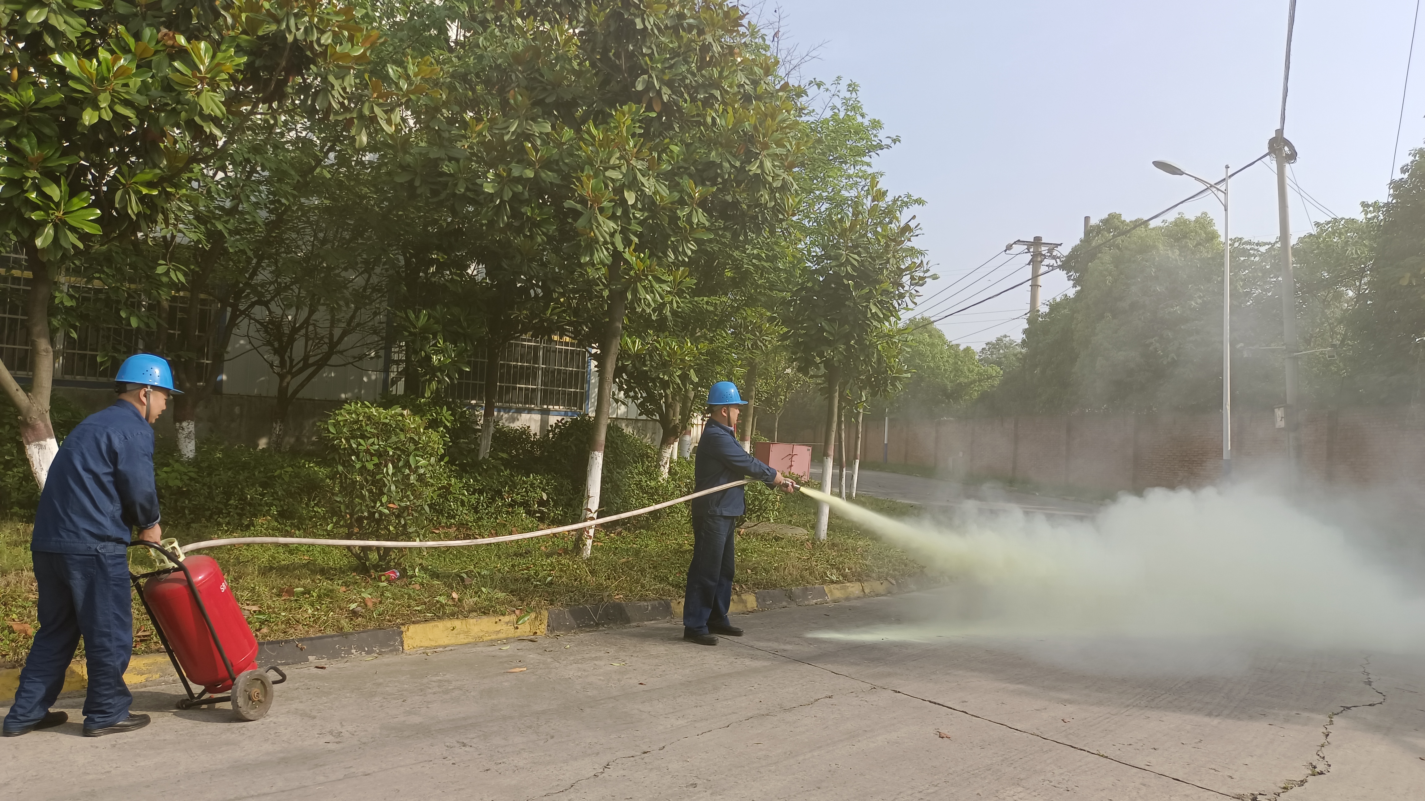 以學促練 以練為戰 提升全員應急處置能力 以學促練 以練為戰 提升全員應急處置能力